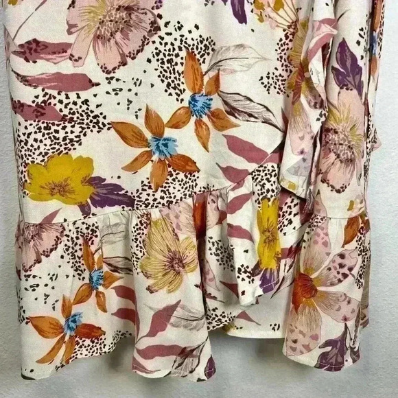 Lovestitch Alanna Flutter Sleeve Mini Wrap Dress Size Small - Picture 5 of 13